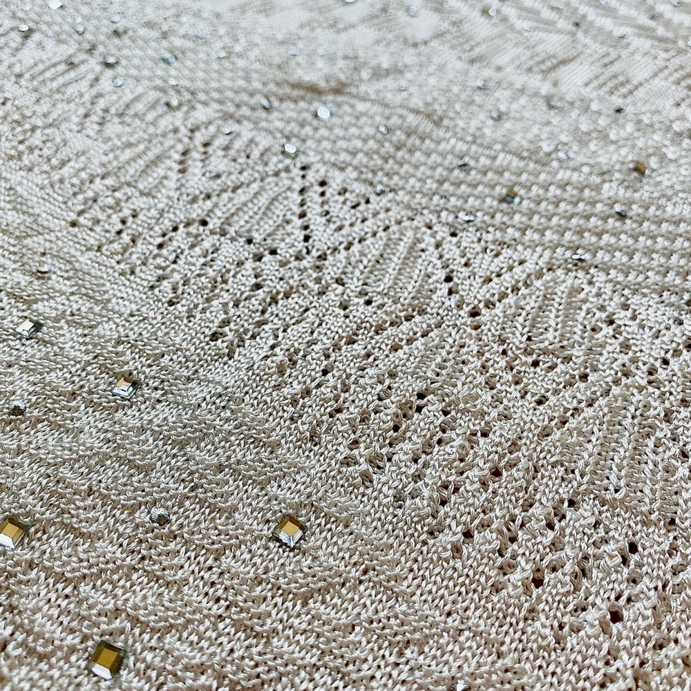 WHBM XS White Knit Tee w/Stone Details - Picture 3 of 4